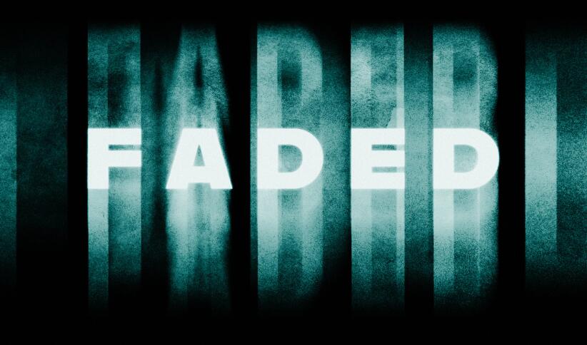 PSD模板 褪色文本标识拉伸模糊背景特效 Faded Text Effect